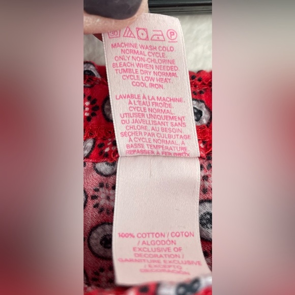 Victoria's Secret, 100% cotton Red Pajama Pants W/ Ribbon Bows Hankie Pattern; L - Picture 5 of 5